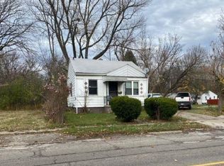 2006 W Pasadena Ave, Flint, MI 48504