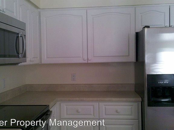 5th image of 18154 Adams Cir
