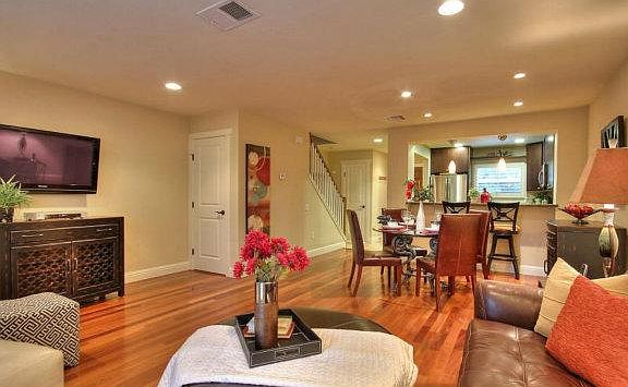 2nd image of 857 Carlisle Way APT 101