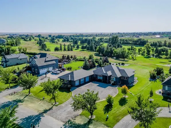 28 E Cobblestone Ln, Raymond, AB T0K 2S0