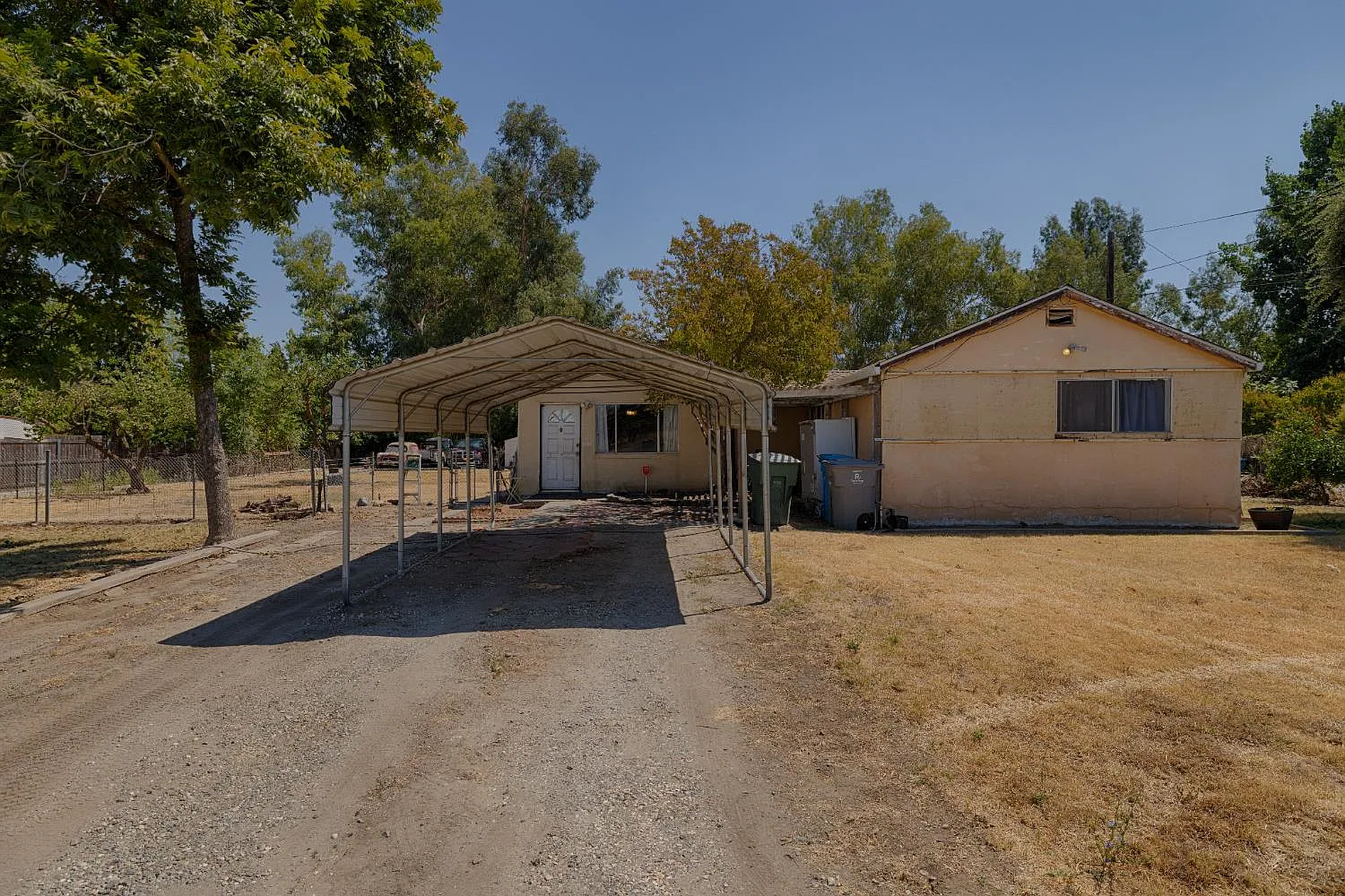 5057 Canal St photo 1