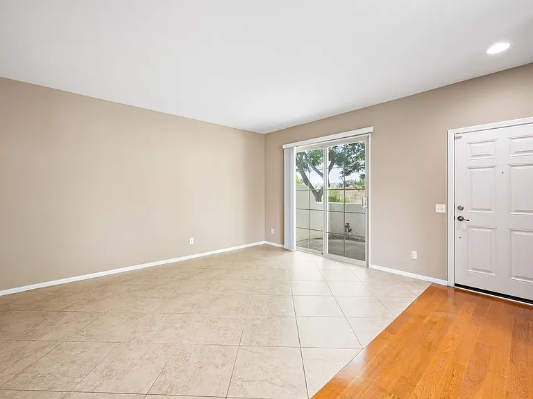 1527 Circle Ranch Way #66 — Photo 11