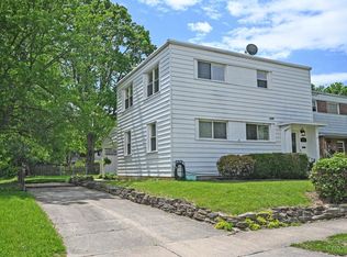 27 Andover Rd, Cincinnati, OH 45218