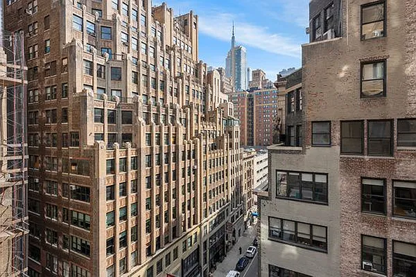 Rented by Nest Seekers International | media 8