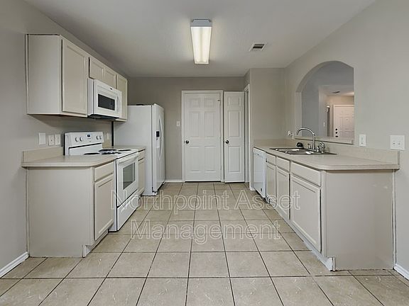 2nd image of 18814 Driftwood Springs Dr