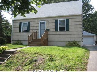 48 Victory Ct, Milford, CT 06460