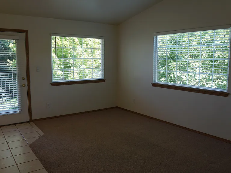 Quiet Country Living — Photo 5