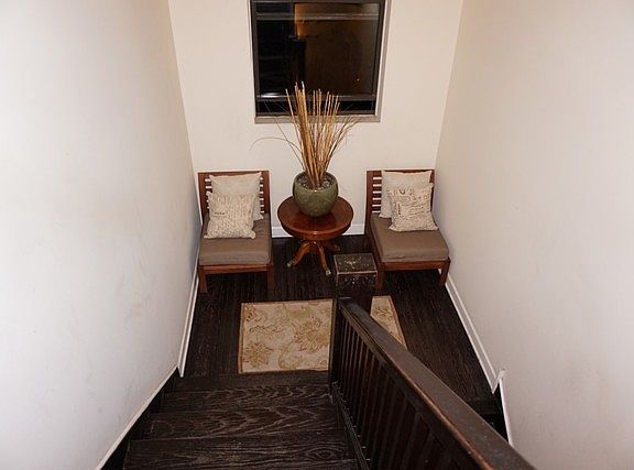 4th image of 4829 N Kimball Ave APT 3