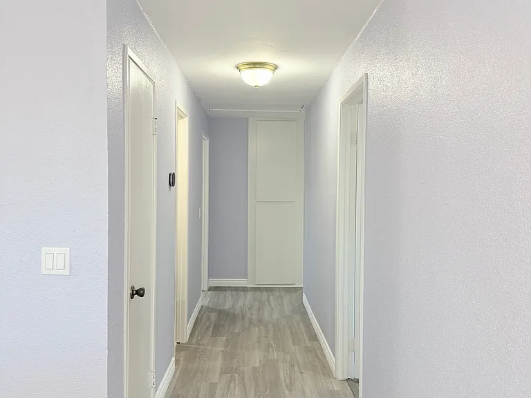13608 Carriage Rd — Photo 9
