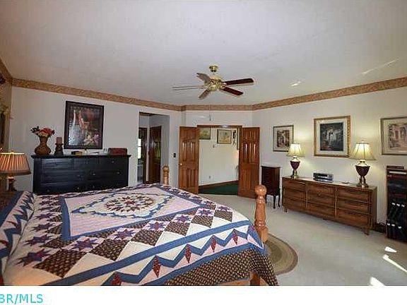 3rd image of 161 Brennan Dr