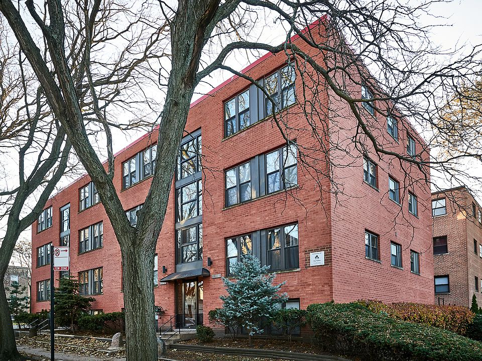 1st image of 5320 N Francisco Ave APT 1S