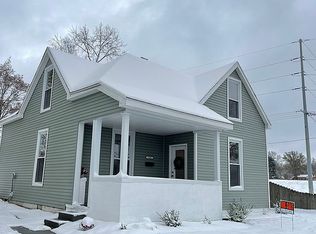 820 S 3rd St, Boonville, IN 47601