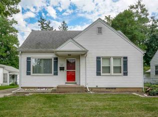 1704 W Gilbert Ave, Peoria, IL