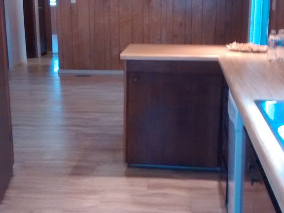 Open kitchen to family room 