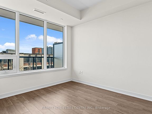 5th image of 212 King William St #619