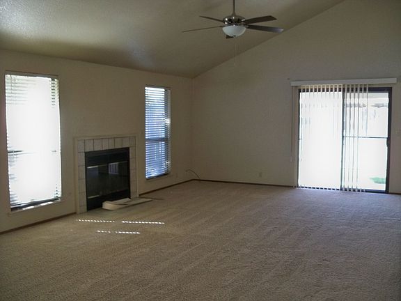4th image of 2517 Wild Horse Way