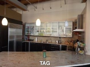 1872 N Clybourn Ave, Chicago, IL 60614