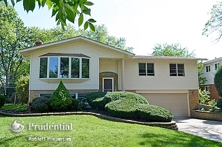1 S Evanston Ave photo 1