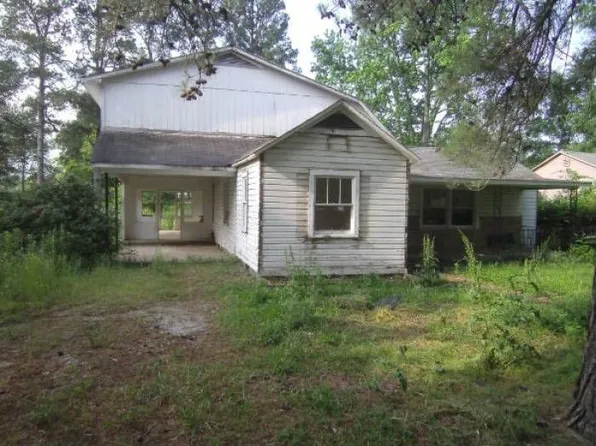 1918 Montgomery St SW, Decatur, AL 35601
