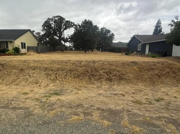 19599 Lake California Dr, Cottonwood, CA 96022