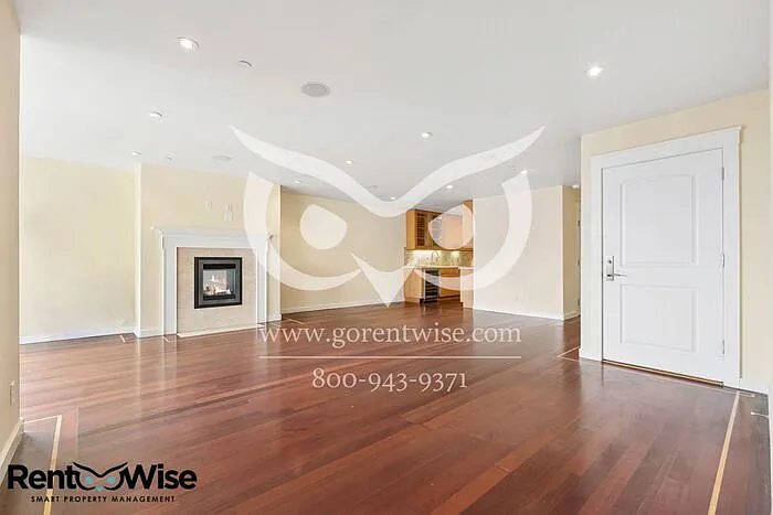 727 Moraga St — Photo 11