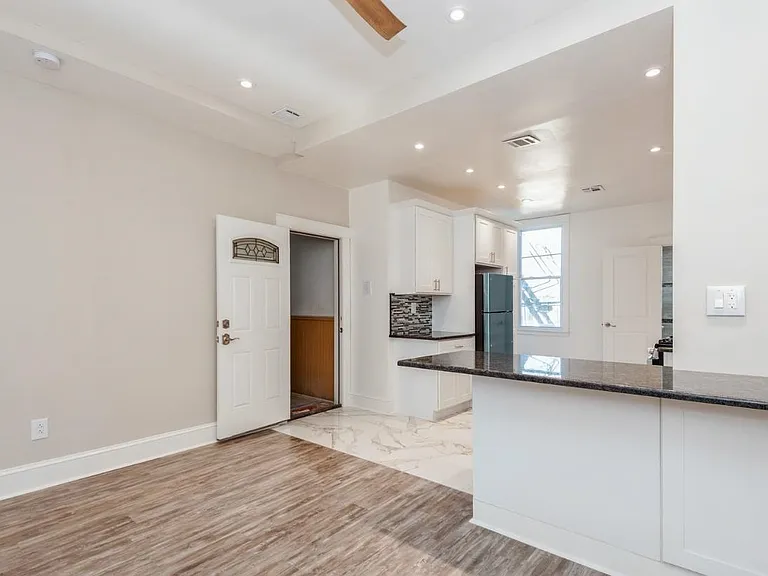 302 Union St #3 — Photo 12