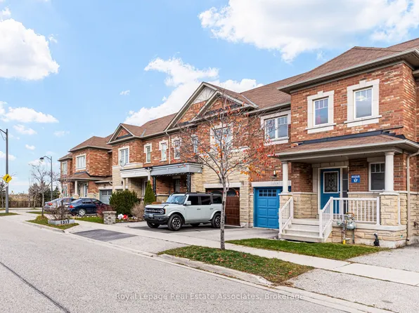 1315 Brandon Ter, Milton, ON L9T 7R3