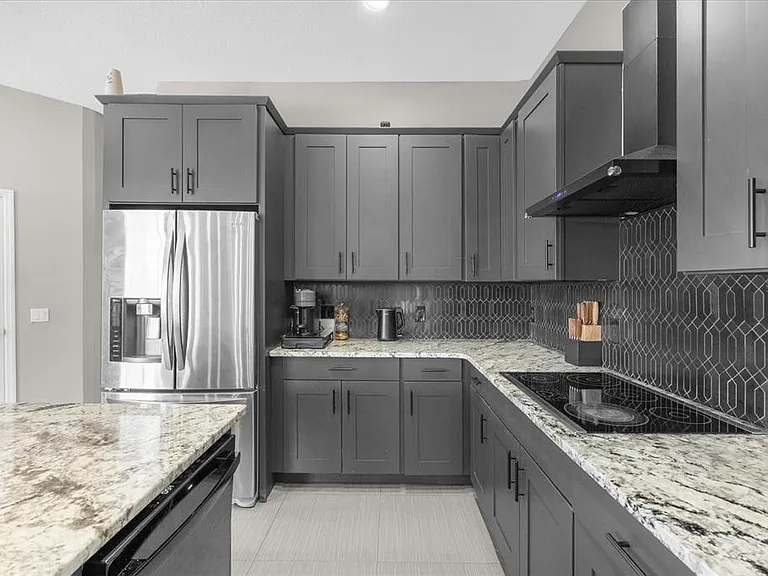 10175 Cove Lake Dr — Photo 8