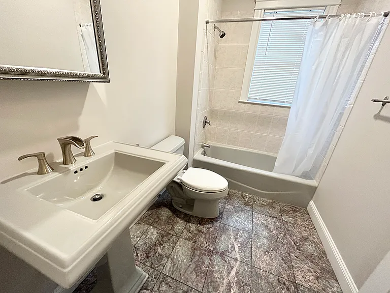 12 Buttonwood St #3L — Photo 7