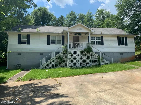 1954 Karen Cir, Milledgeville, GA 31061