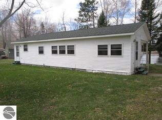 2273 Tittabawassee St, Alger, MI 48610