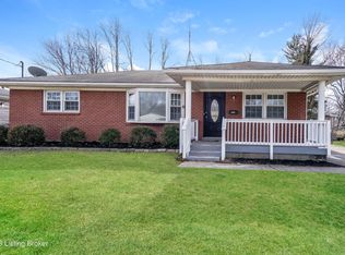 3215 Teakwood Cir, Louisville, KY