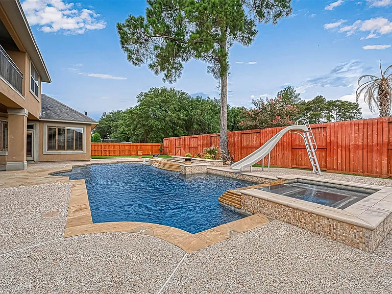 13815 Nathan Ridge Ln — Photo 45