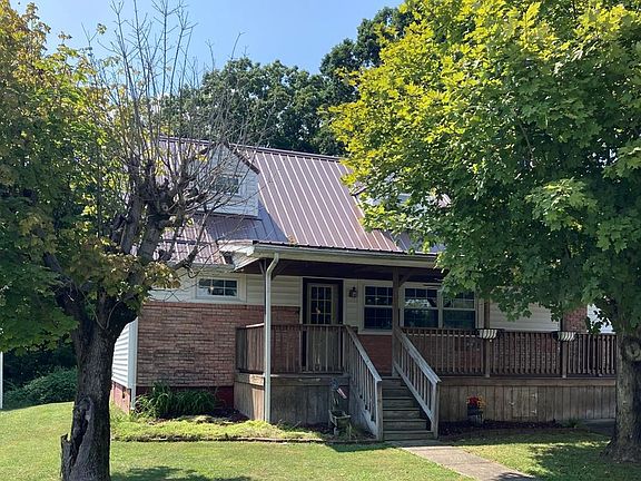 2nd image of 105 Valley View Dr