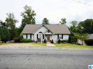 5299 Red Valley Rd, Remlap, AL 35133