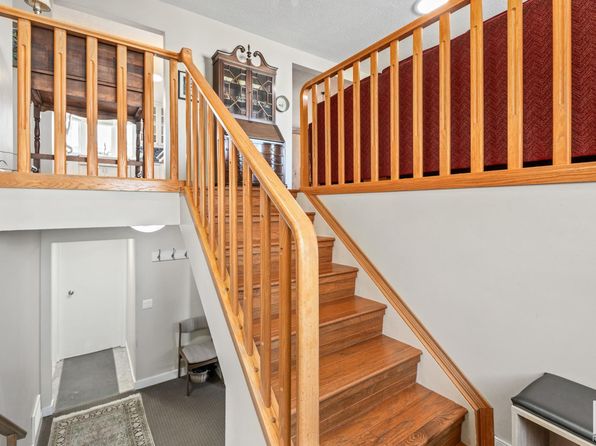 2 Banting Pl, Saint Albert, AB T8N 2K1