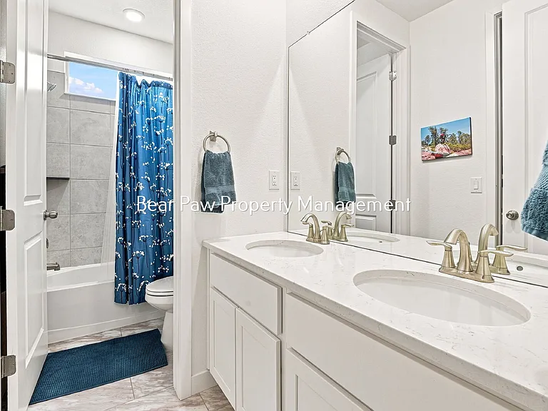 15742 W Girard Ave — Photo 19