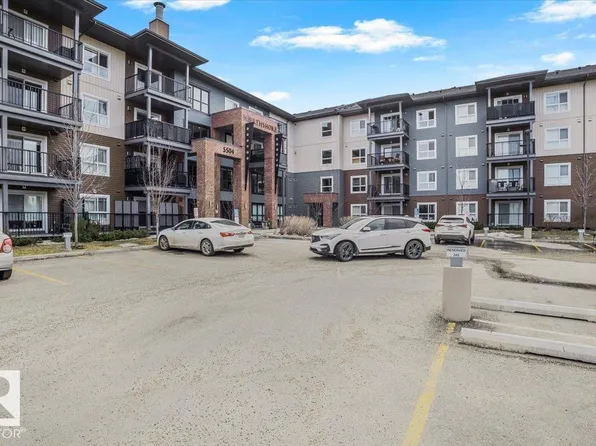 5504 Schonsee Dr NW #333, Edmonton, AB T5Z 0N9