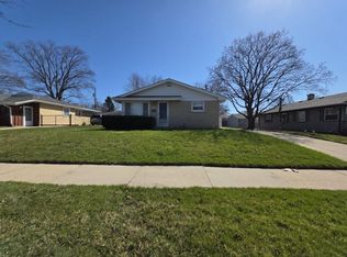 5654 North 90th STREET, Milwaukee, WI