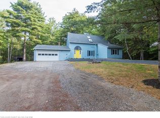 53 January Ln, Milford, ME 04461
