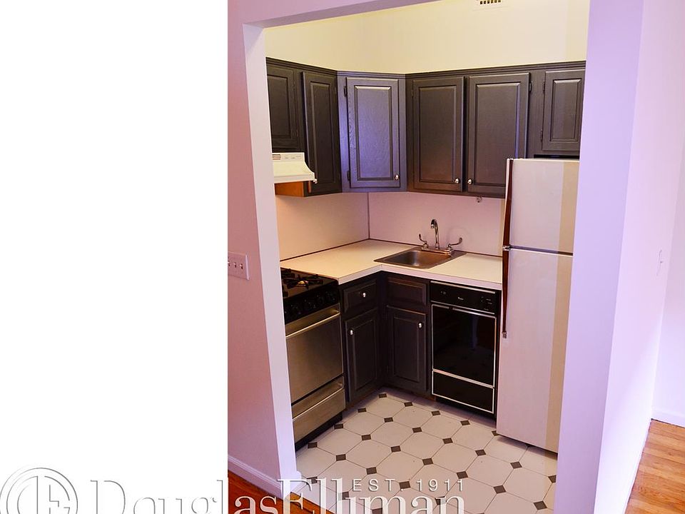 2nd image of 186 W 80th St APT 3F