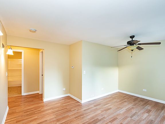 4th image of 405 Brierhill Dr