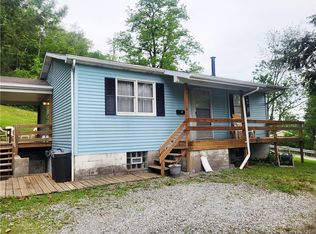 2300 Locust St, Greensburg, PA