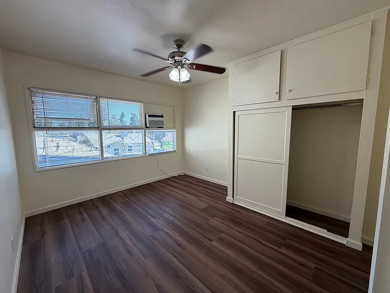 417 E Palm Ave #1/2 — Photo 15