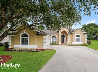 2295 Ravines Lake Rd, Middleburg, FL 32068