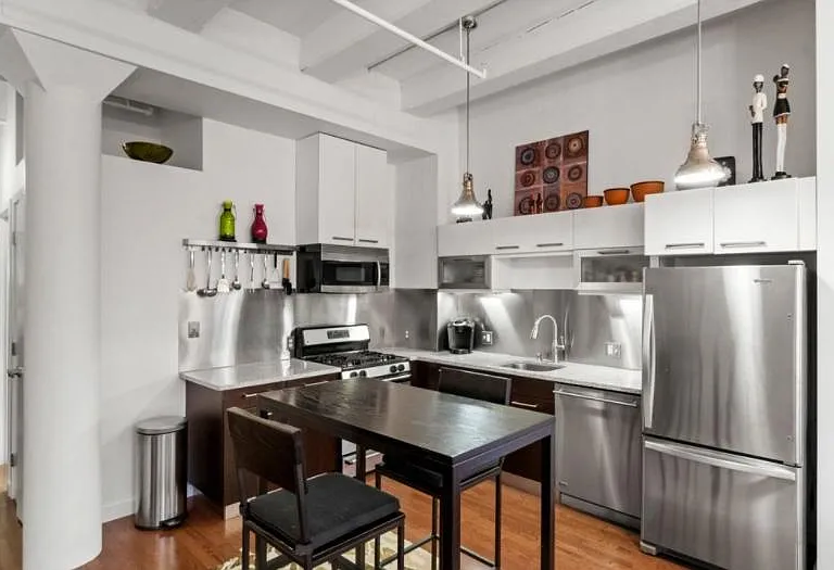 88 Kingston St #3E — Photo 3