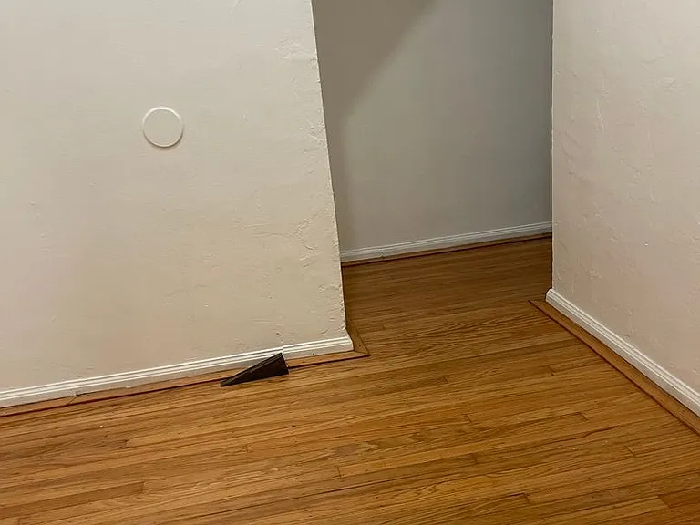 2516 Piedmont Ave — Photo 6