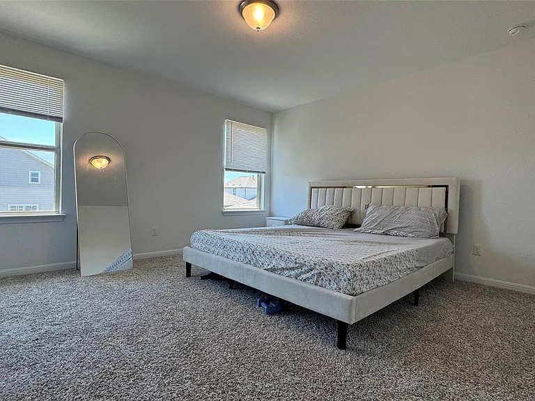 6915 Tiznow Ln — Photo 15