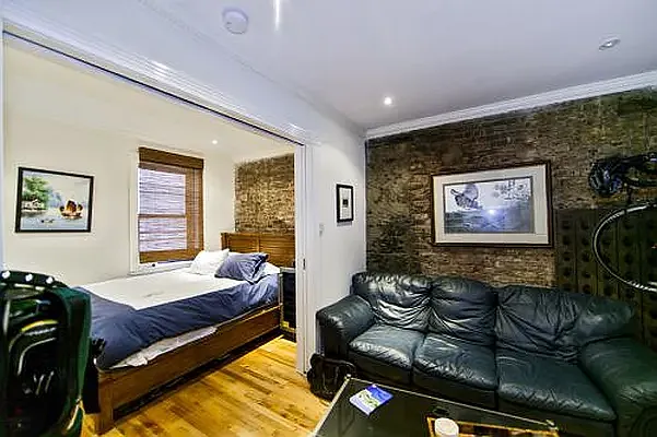 Rented by Voro New York | media 10