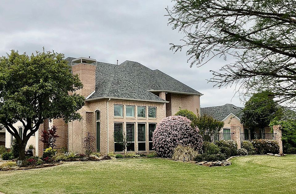 1st image of 184 Park Valley Dr